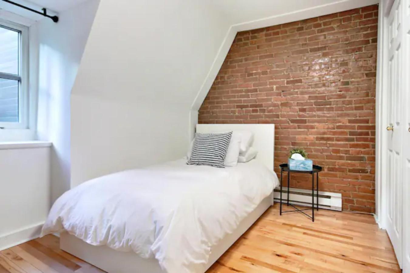 Golden Cross // Typical Old Quebec Appartement Esterno foto